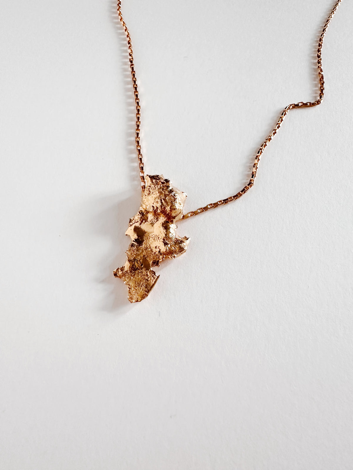 Collier Magma