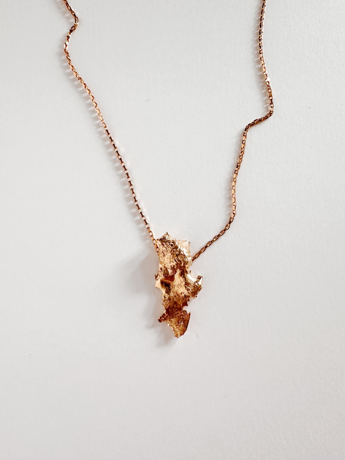 Collier Magma