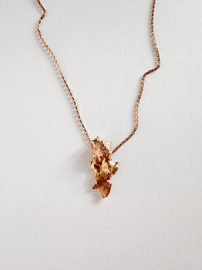 Collier Magma